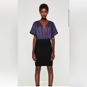 Zara Trafaluc striped deep v bodycon dress Sz Small EUC